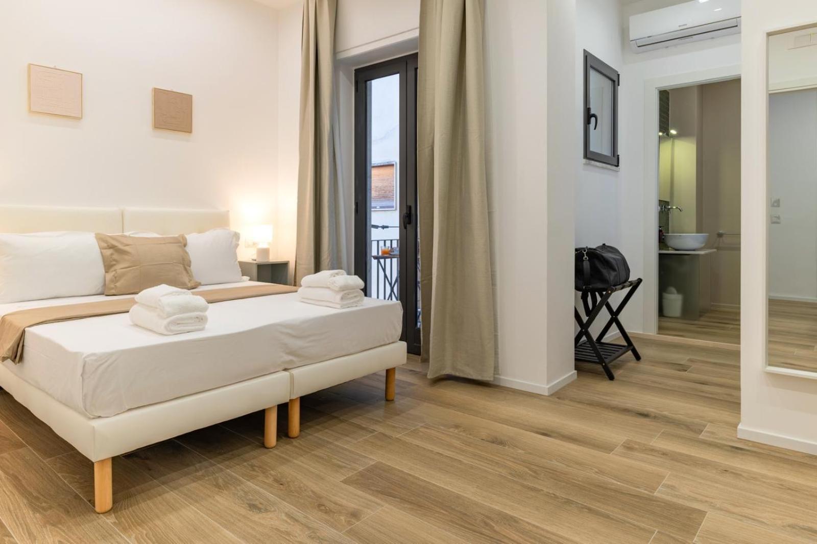 Hotel Dimora Fralu à Bari Extérieur photo
