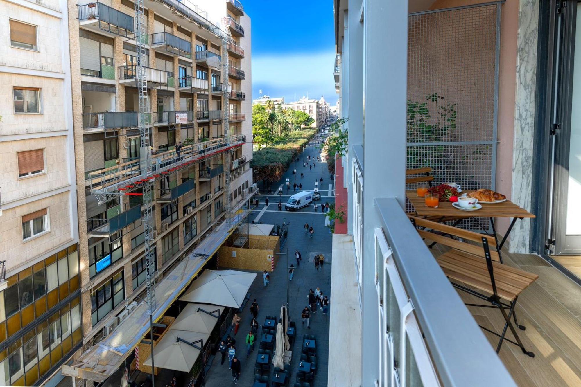Hotel Dimora Fralu à Bari Extérieur photo