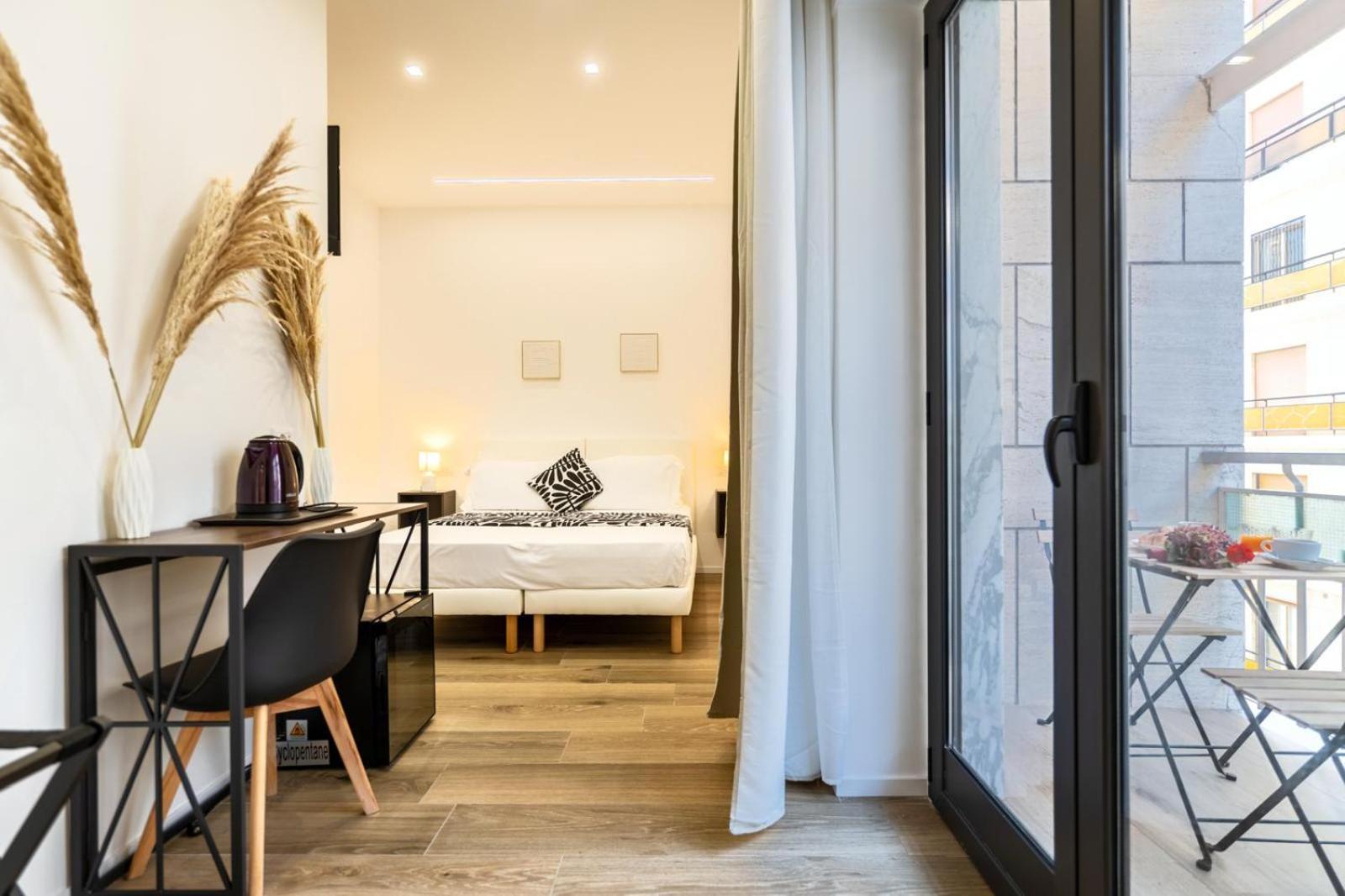 Hotel Dimora Fralu à Bari Extérieur photo
