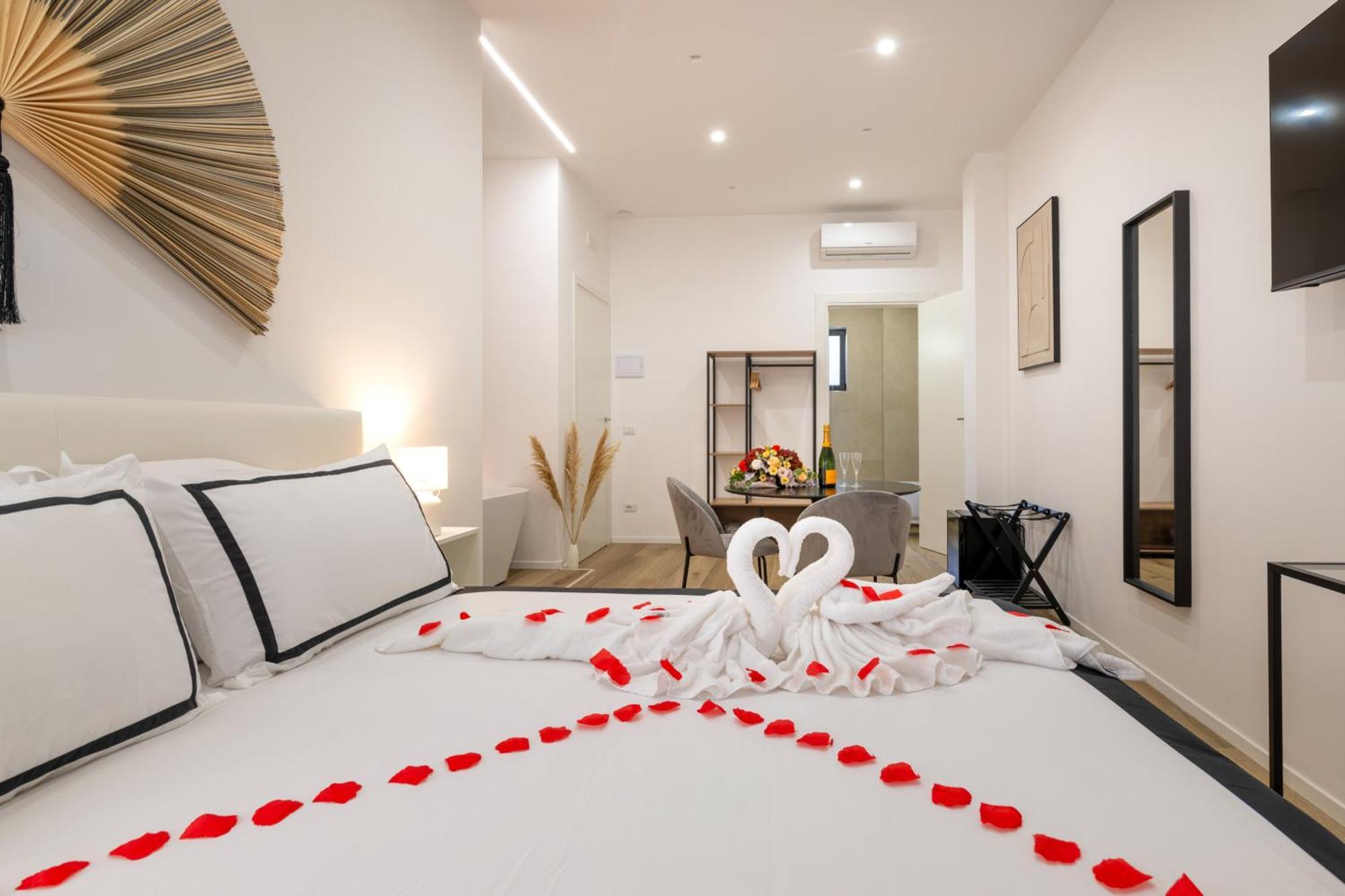 Hotel Dimora Fralu à Bari Extérieur photo
