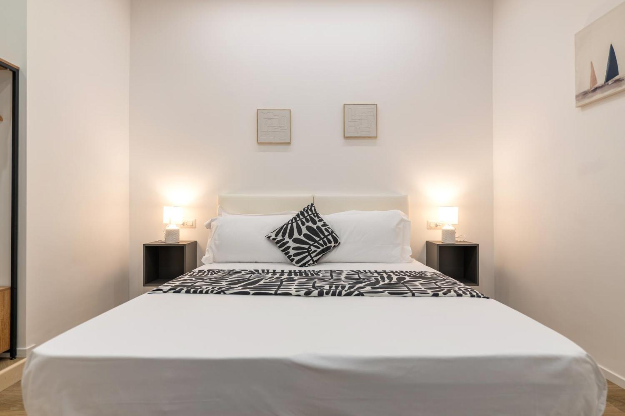Hotel Dimora Fralu à Bari Extérieur photo